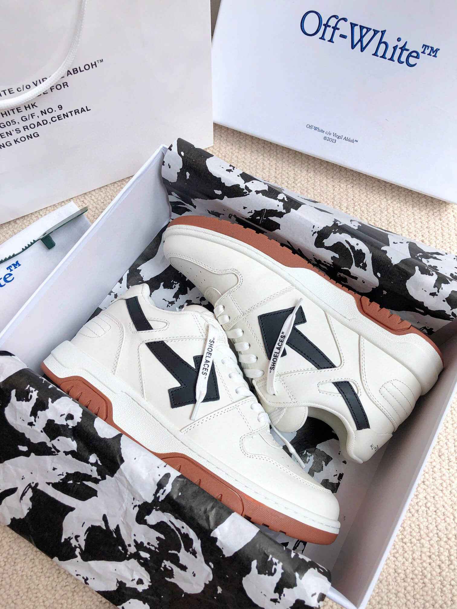 Off-White Out of Office 'White Black Gum' Sneaker