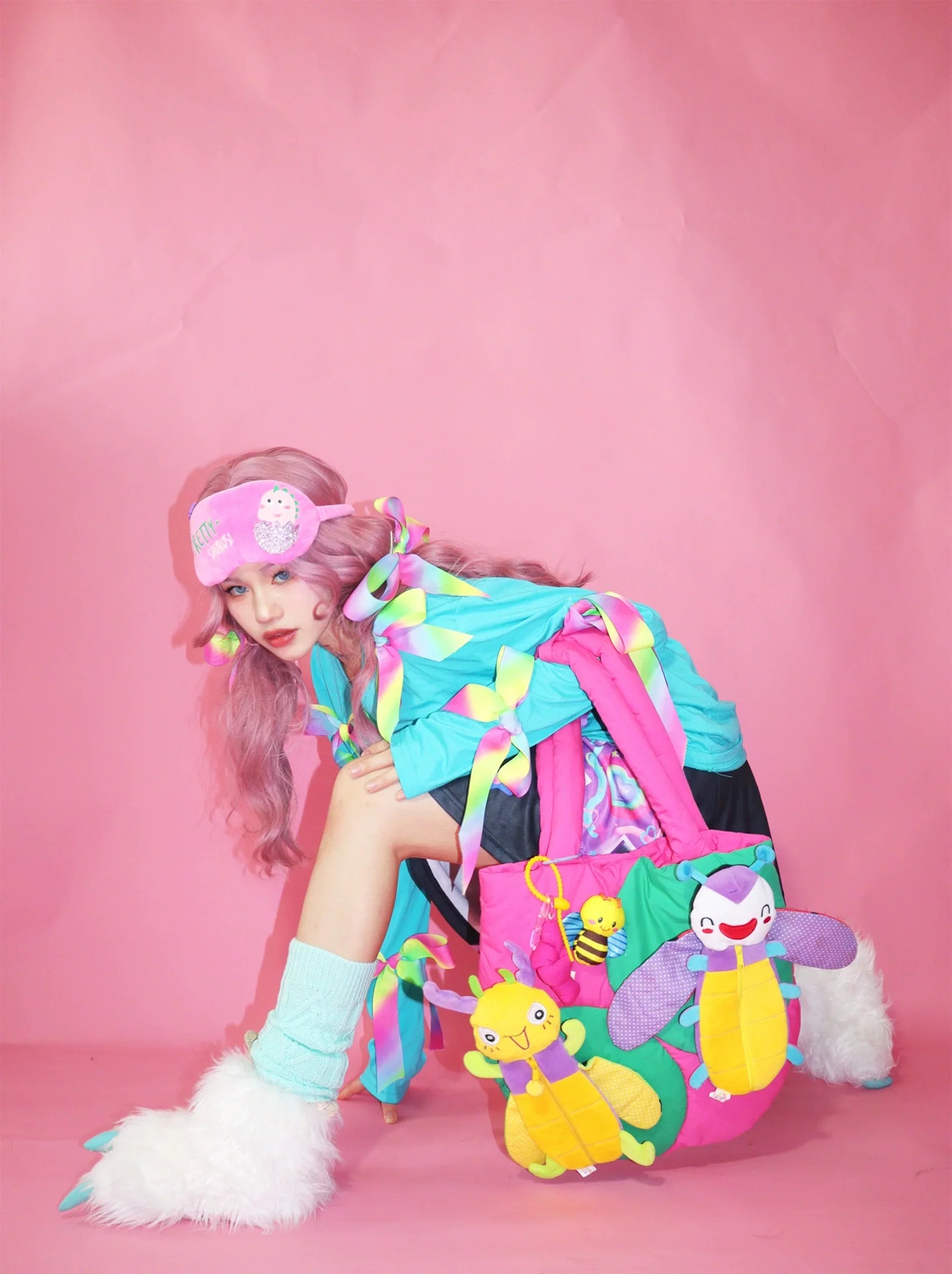 Kawaii Bug Plushie Colorblock Bag - Wolvess