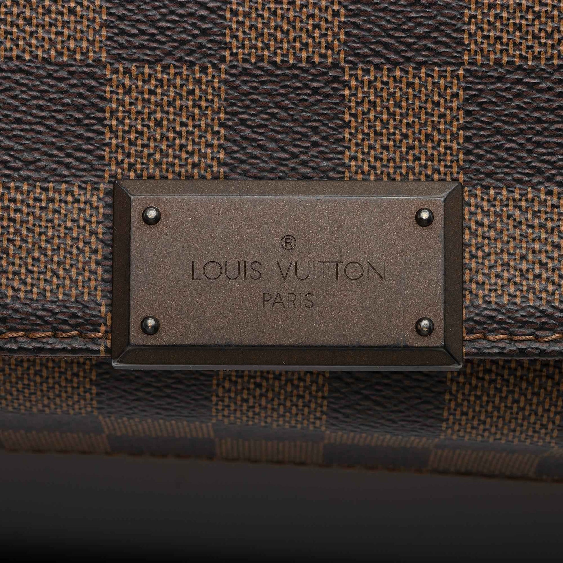 LV Damier Ebene District MM Messenger Bag