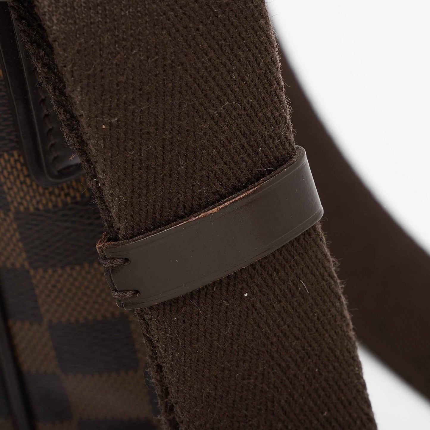 LV Damier Ebene District MM Messenger Bag