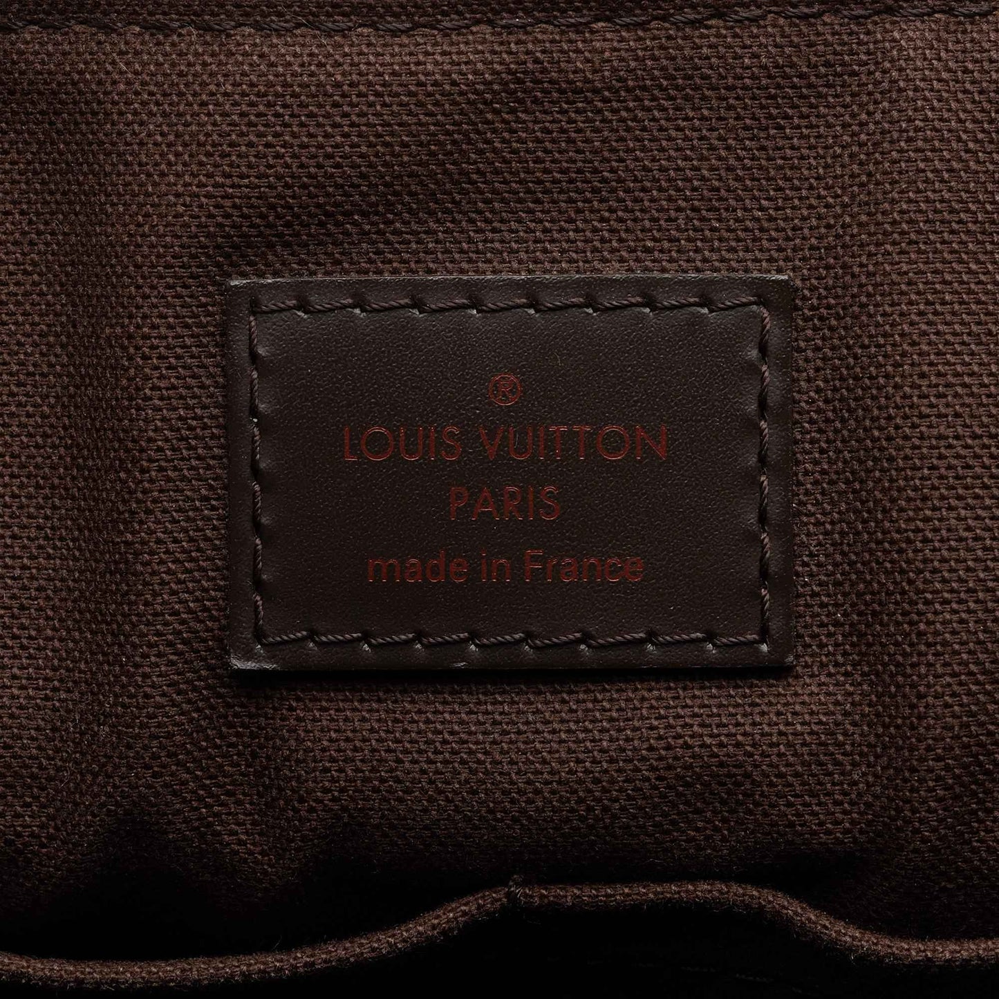 LV Damier Ebene District MM Messenger Bag
