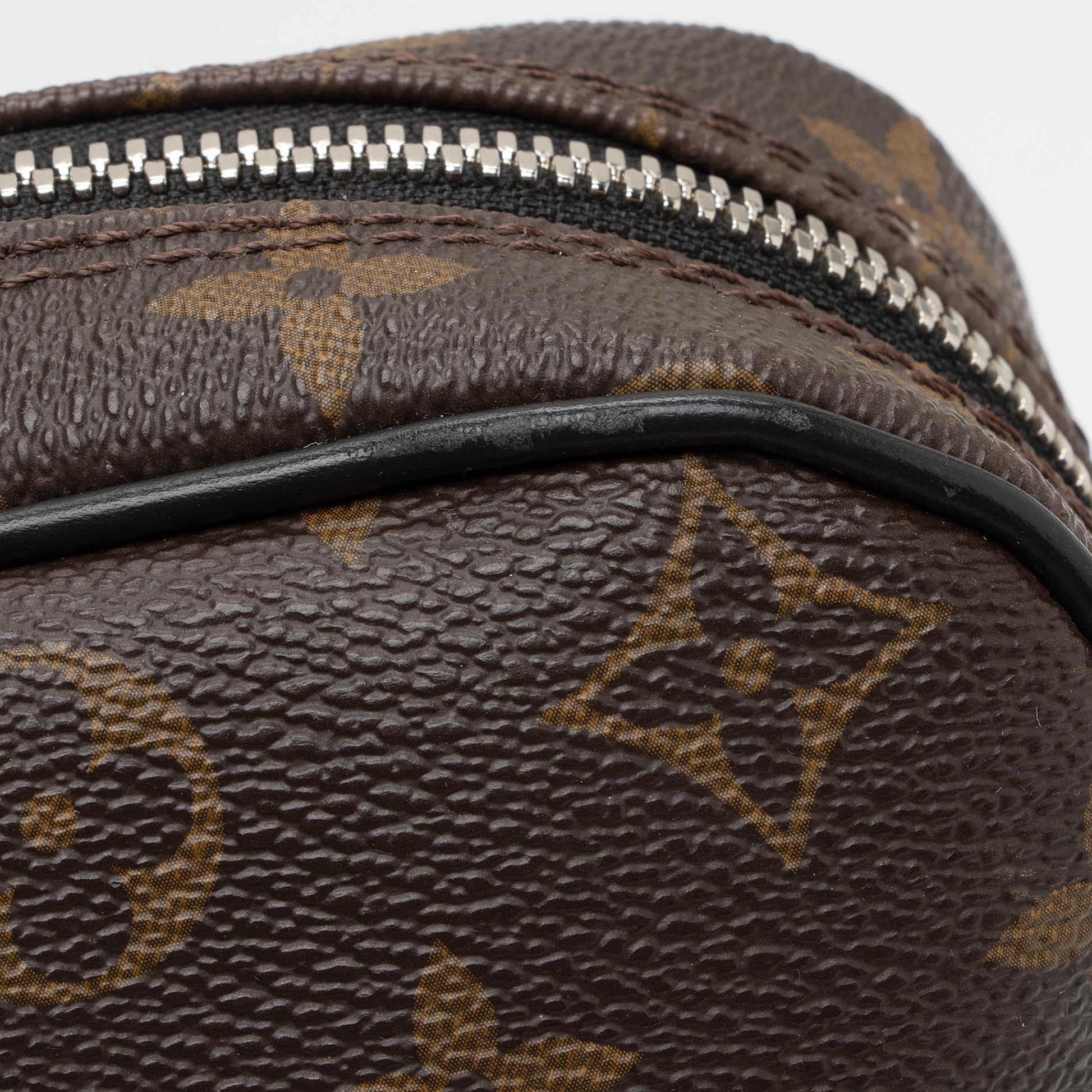 Louis Vuitton Monogram Canvas Porte Documents Voyage PM Messenger Bag Makerluxe Bags