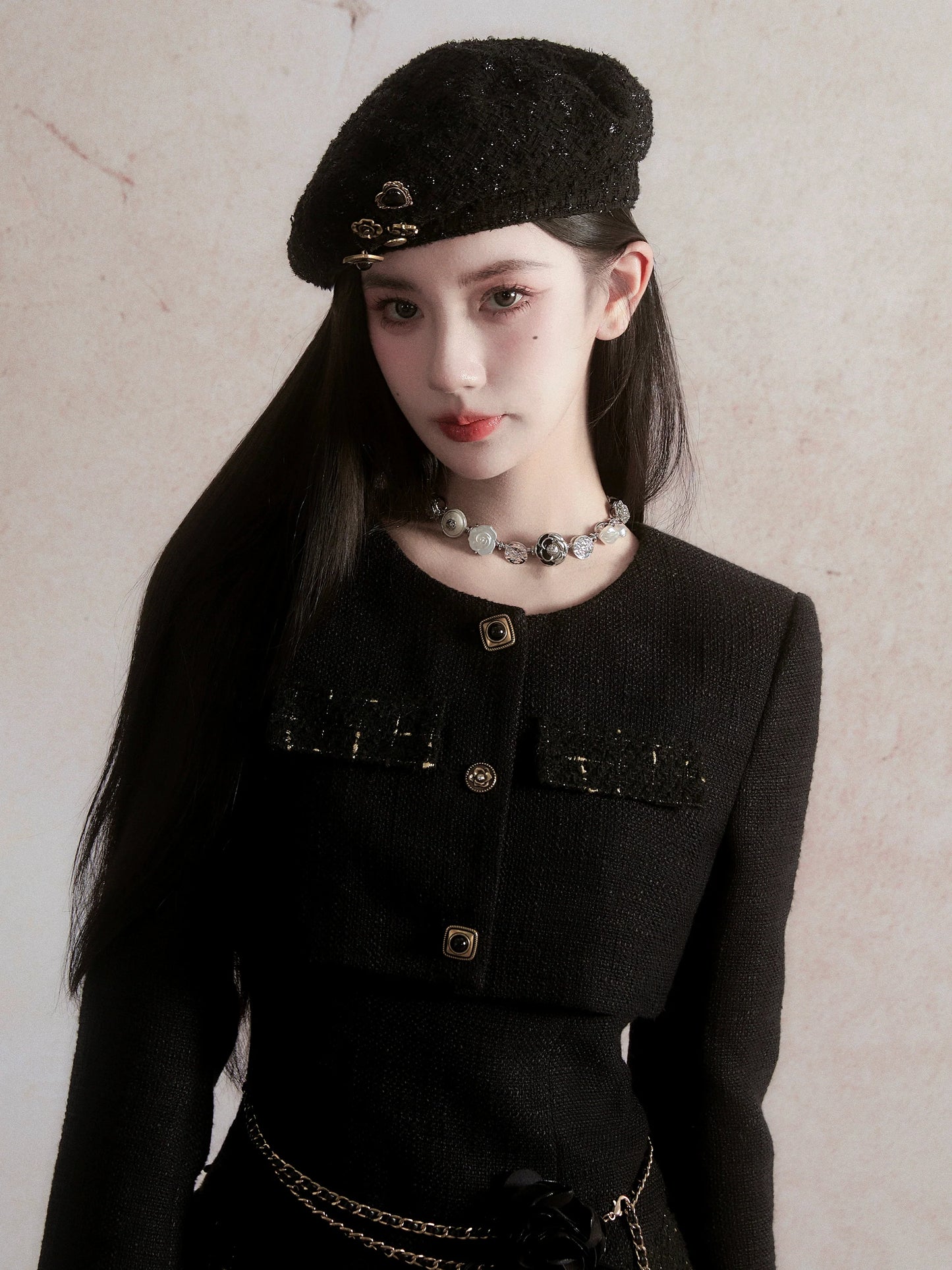 Black Wool Beret with Pin Accessories - Wolvess