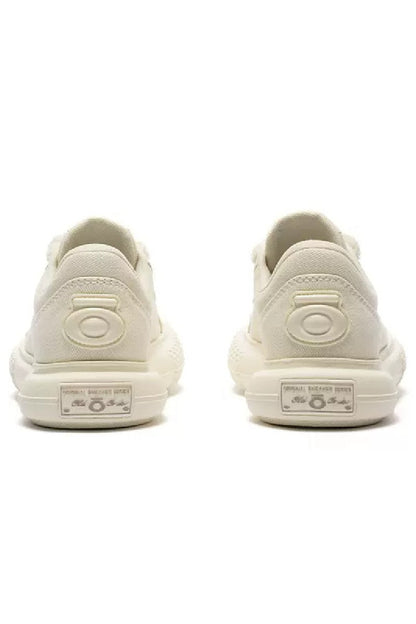 Fuzzy Lace Canvas Sneakers Triple Cream - Wolvess