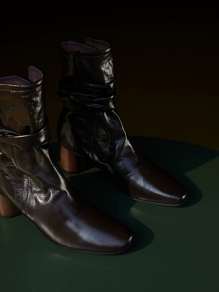 Leather Ankle Boots with Block Heel - Wolvess