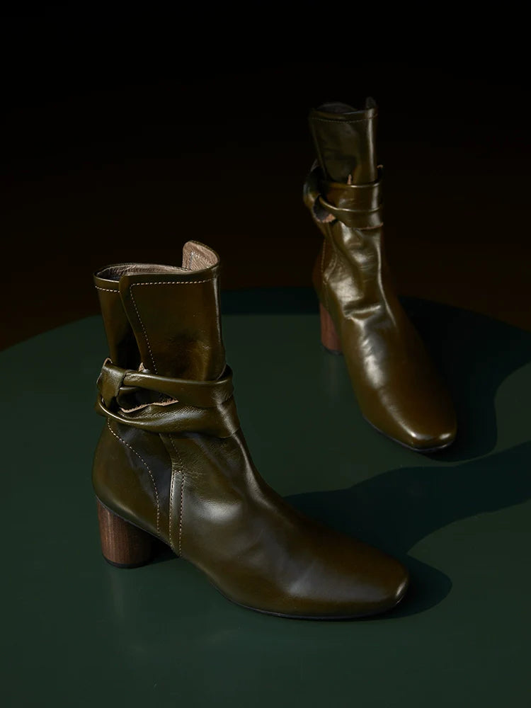 Leather Ankle Boots with Block Heel - Wolvess