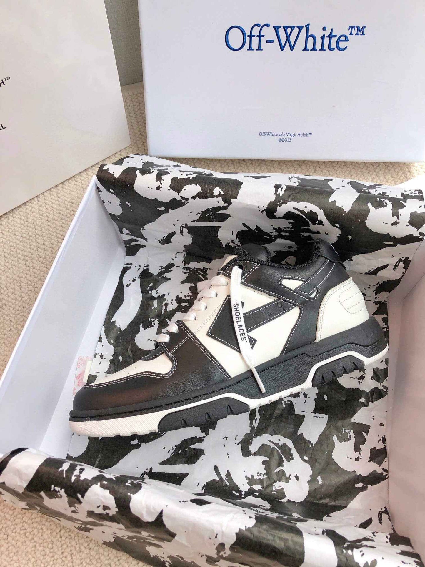 Off-White 'Out of Office' - White/Black Sneakers