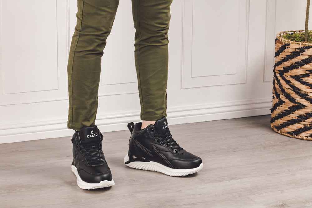 CALTO - S3060 - 4 Inches Taller (Black) - Lightweight Sneakers Tallmenshoes.com