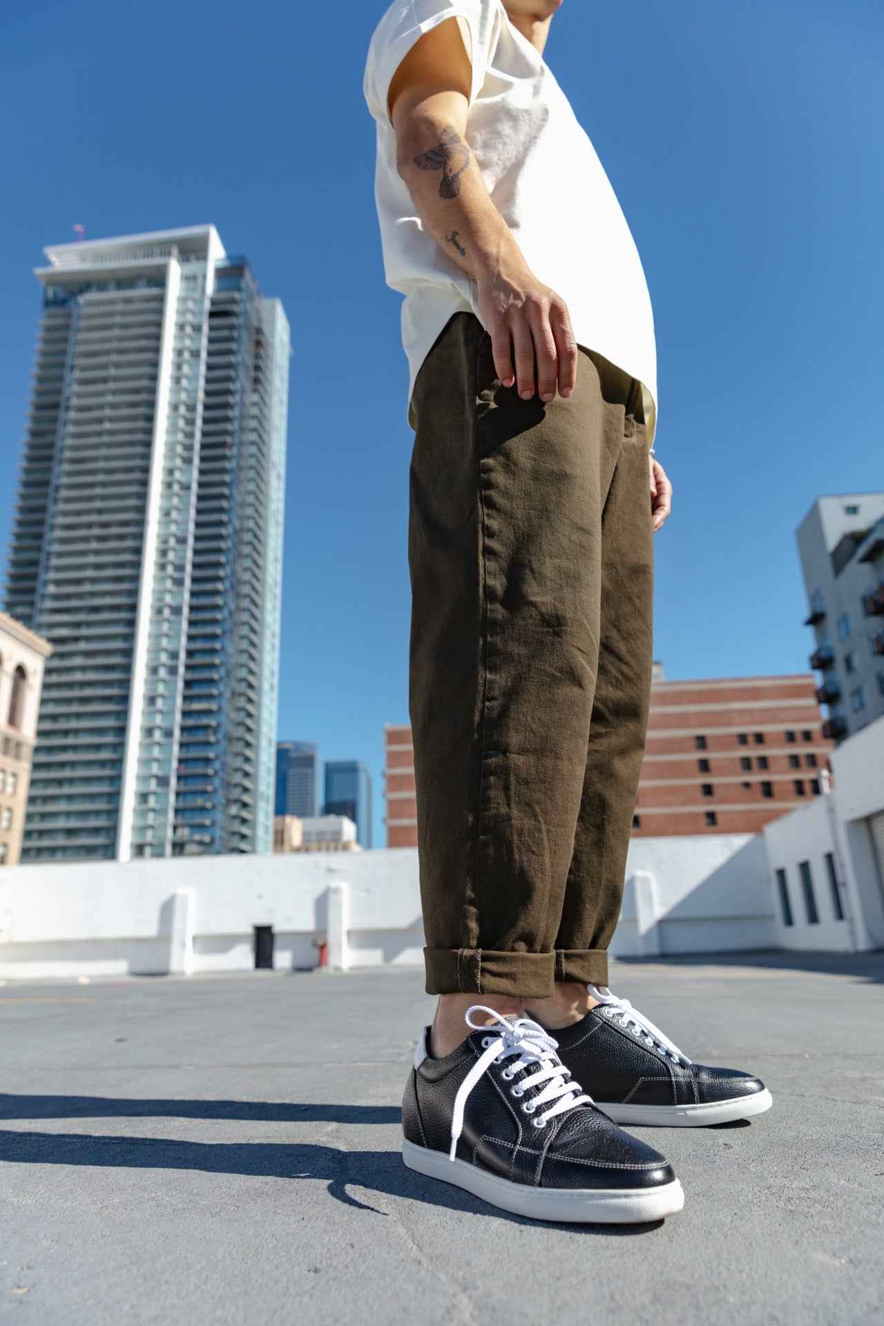 CALTO - K0081 - 2.5 Inches Taller (Black/White) Tallmenshoes.com