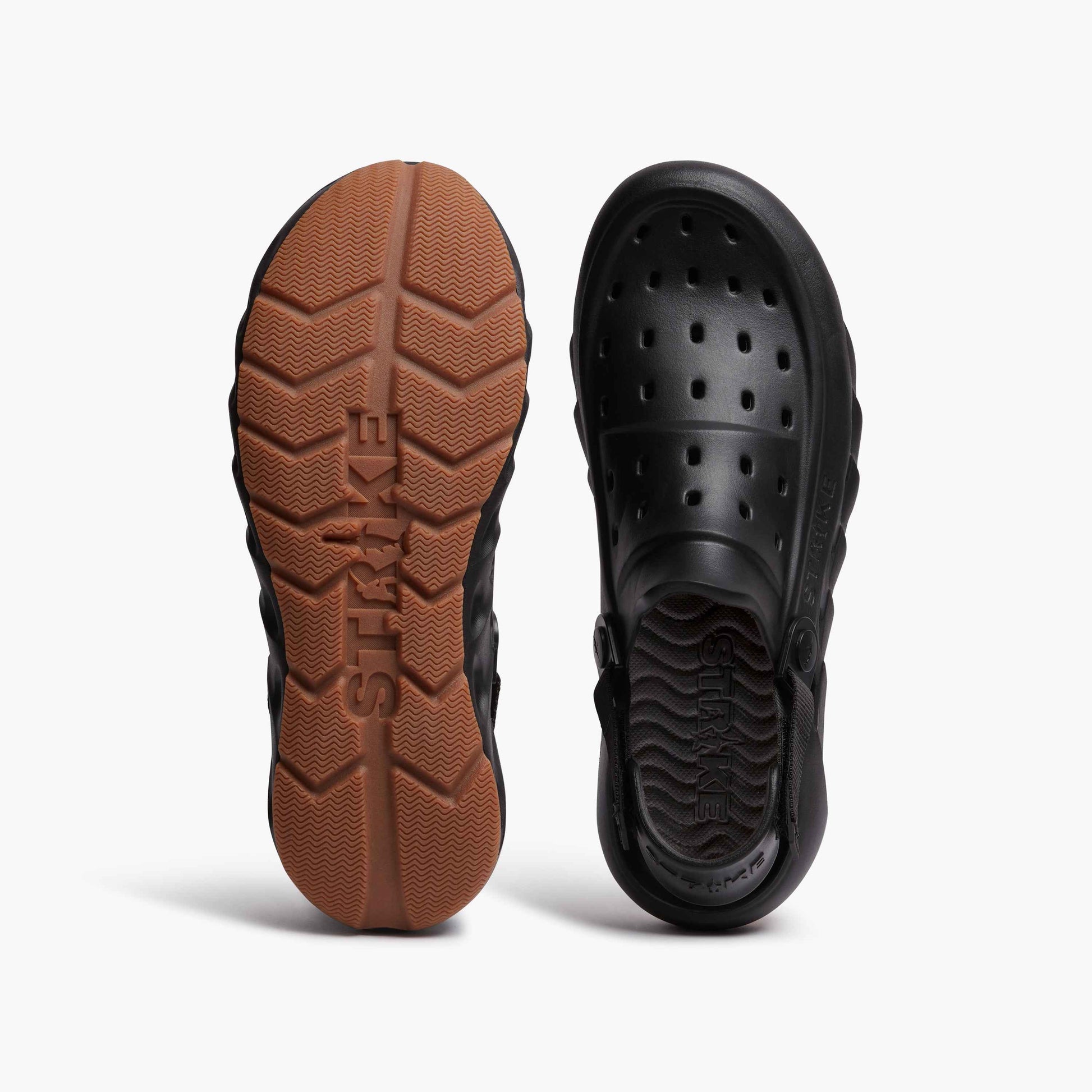Dogtooth Clog