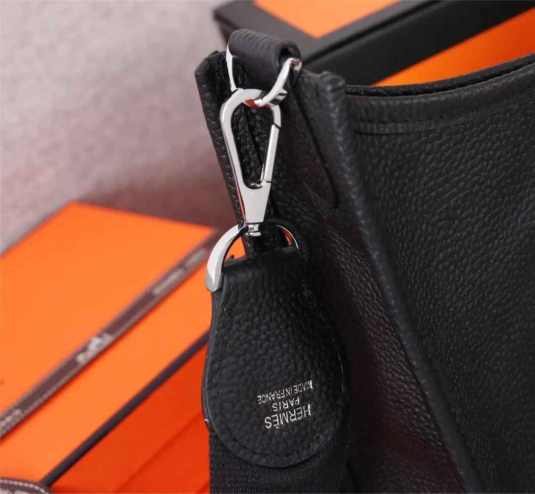 Sneakernational - Evelyne Bag 0010