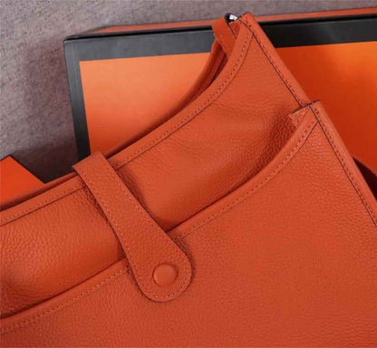 Sneakernational - Evelyne Bag 004