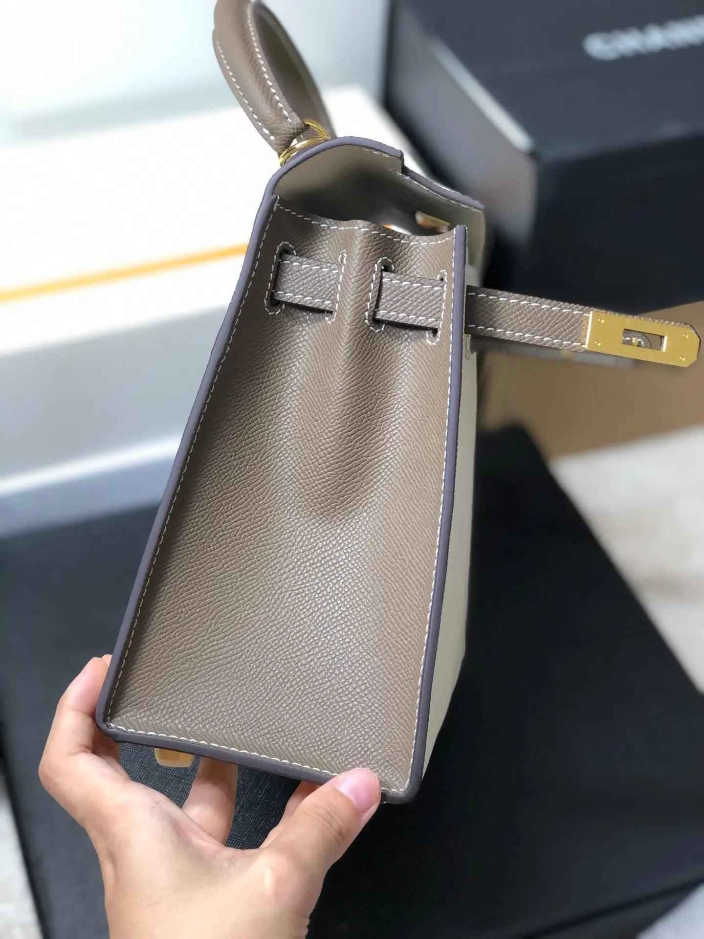 Sneakernational - Kelly Bag 0015