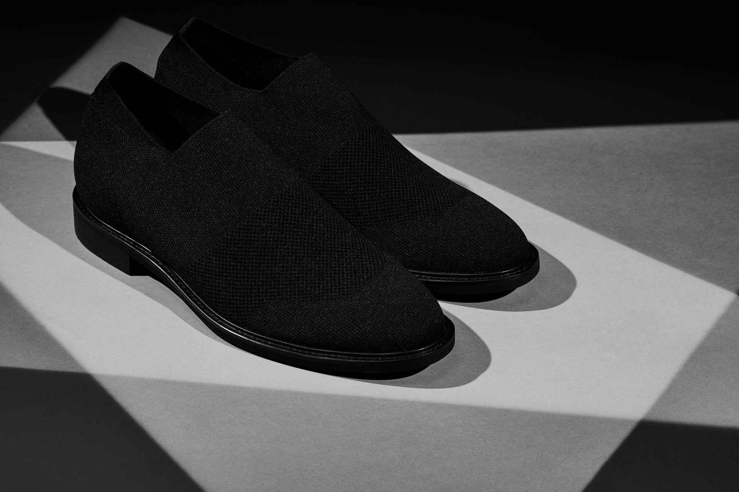 CALTO - X1541 - 2.4 Inches Taller (Black) Tallmenshoes.com