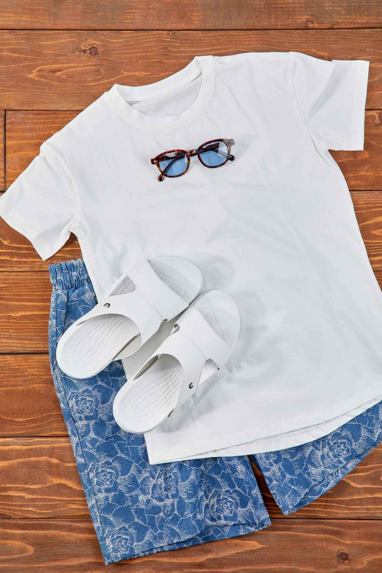 CALTO - X1656 - 2 Inches Taller (White/Grainy White) Tallmenshoes.com