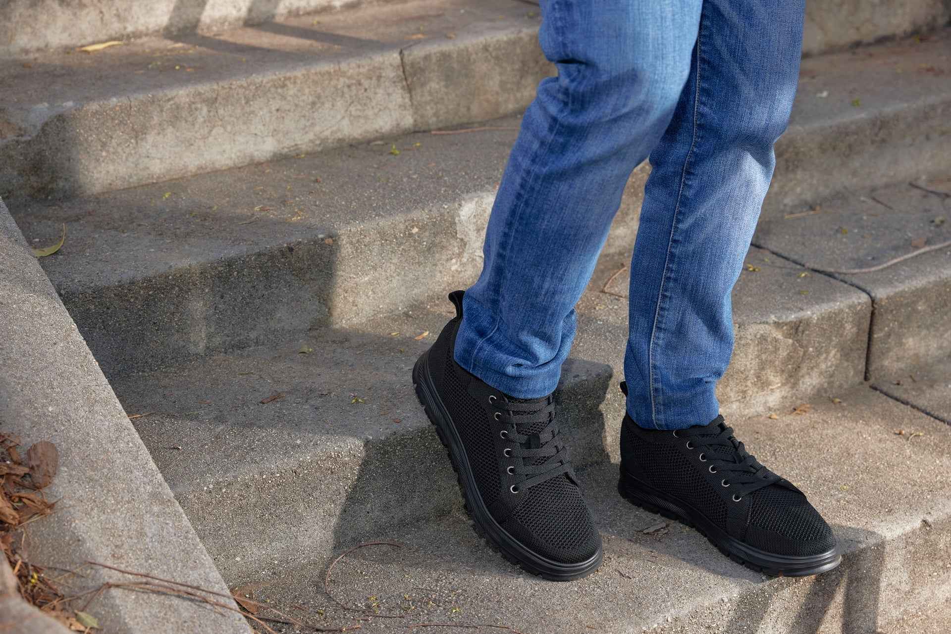 CALTO - X2320 - 2.4 Inches Taller (Black/Black Sole) - Lace Up Casual Sneaker - Lightweight Tallmenshoes.com