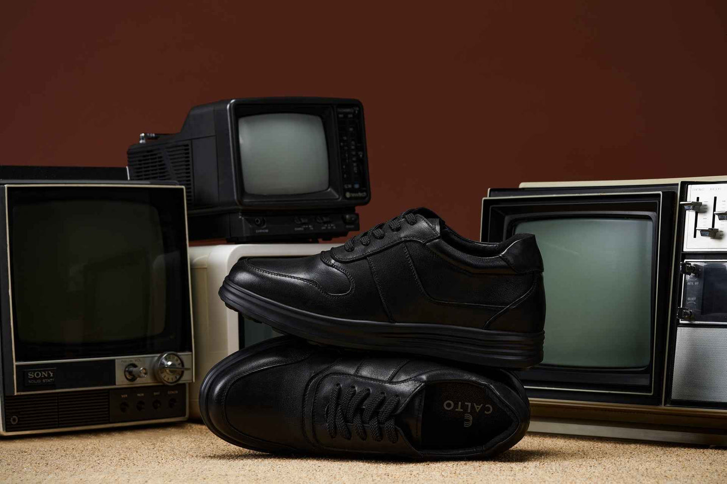 CALTO - Y7080 - 2.8 Inches Taller (Black) - Lightweight Nappa Leather Sneakers Tallmenshoes.com