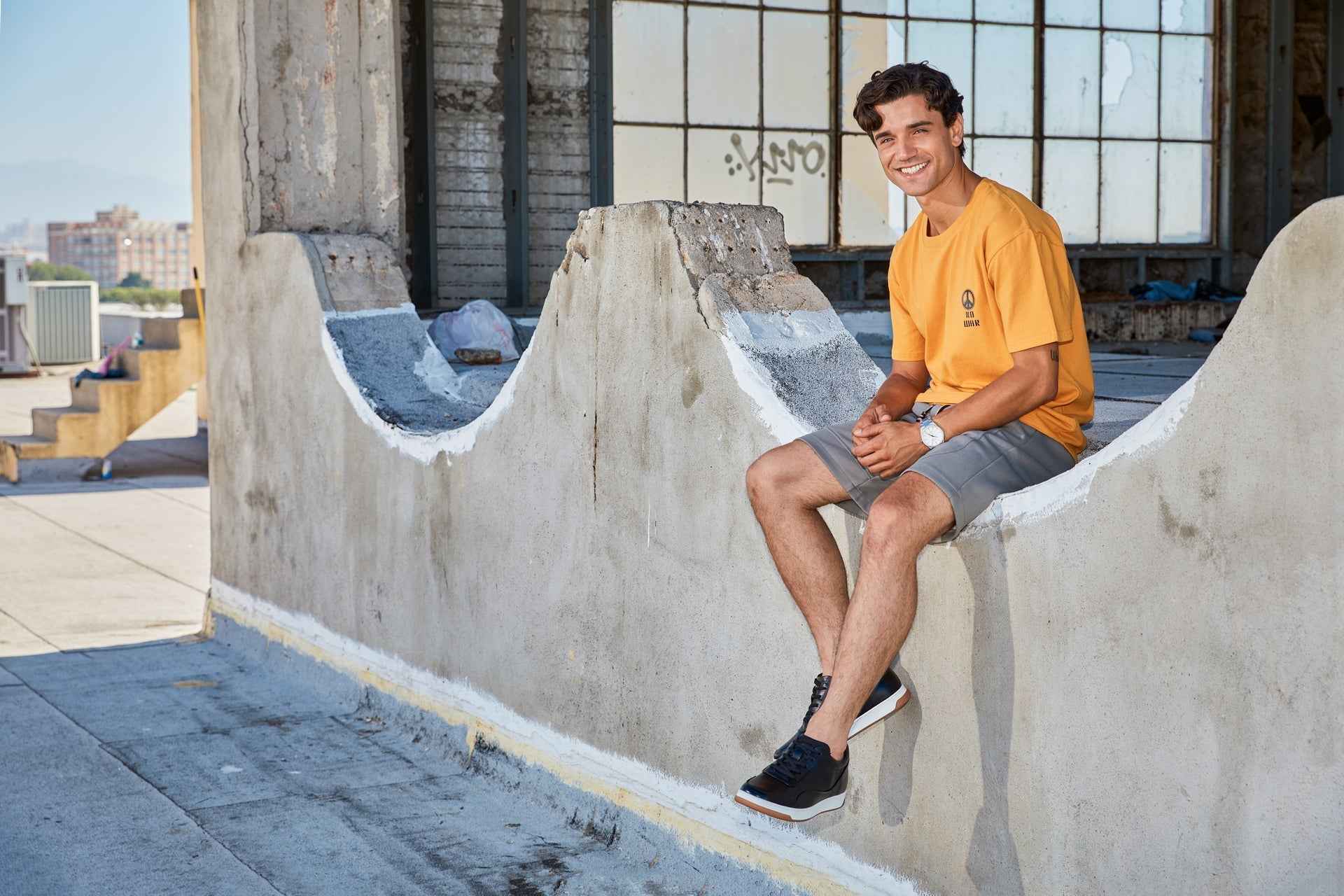 CALTO - Y7885 - 2.6 Inches Taller (Black/White & Gum Sole) - Elevated Leather Sneakers Tallmenshoes.com