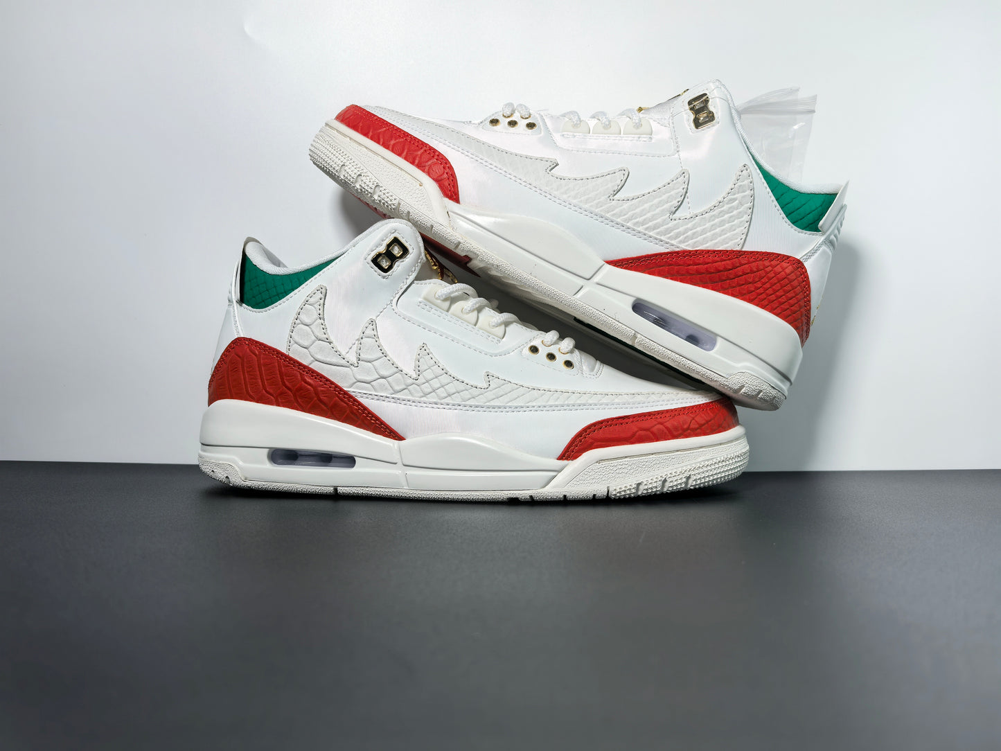 Jordan Air Jordan 3 Mexico “El Vuelo” balenciaga