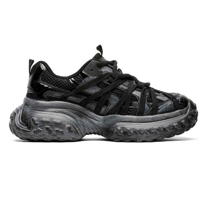 S8888 Black Tire Sneakers