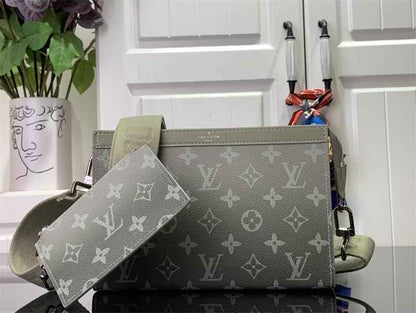 LuVi OnTheGo Monogram M81124