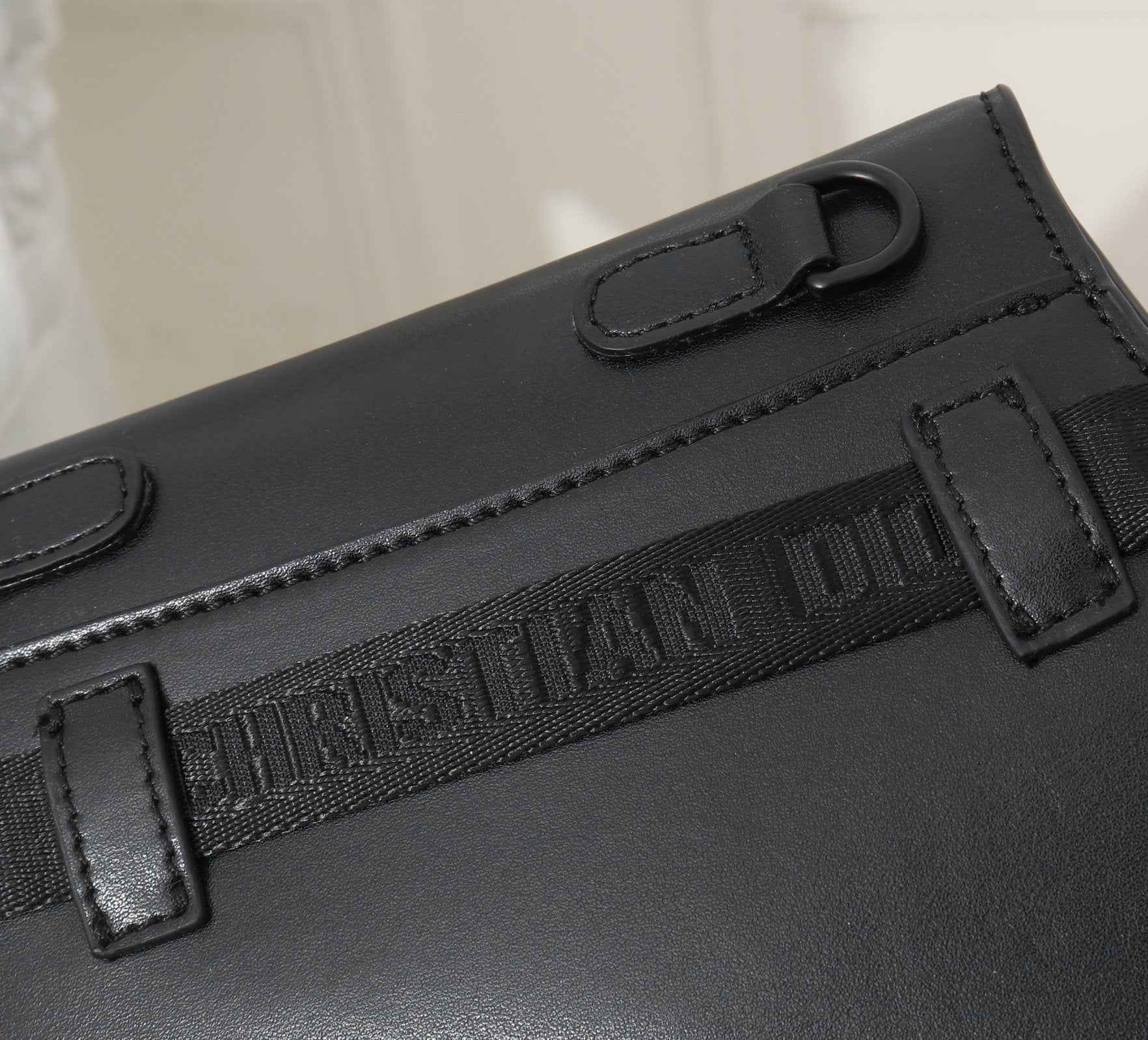 VL - Luxury Edition Bags DIR 146