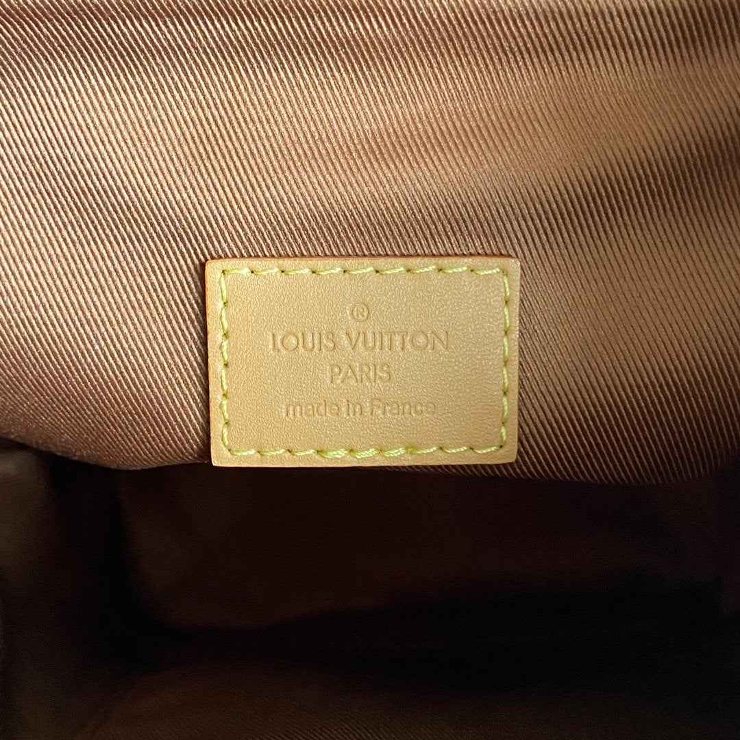 Wolvess - Luxury Edition Monogram Bags LUV 145