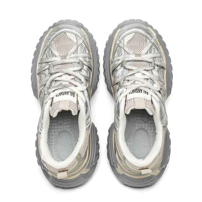 S8888 Champagne Tire Sneakers