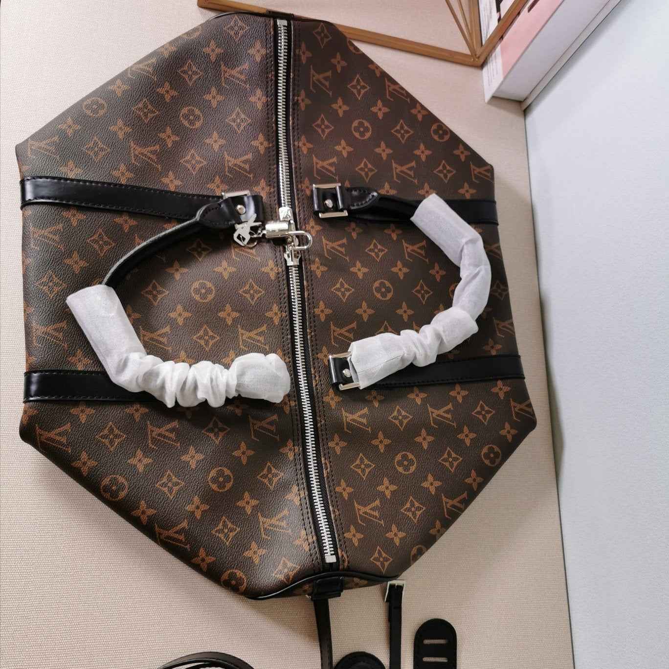 VL - Luxury Edition Monogram Bags LUV 260