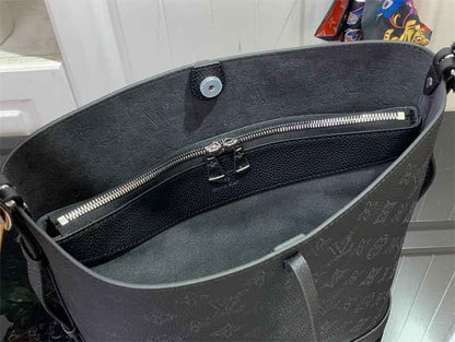 Sneakernational LuVi Monogram Bag M12140