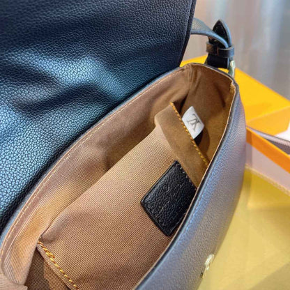 VL - Luxury Edition Monogram Bags LUV 516