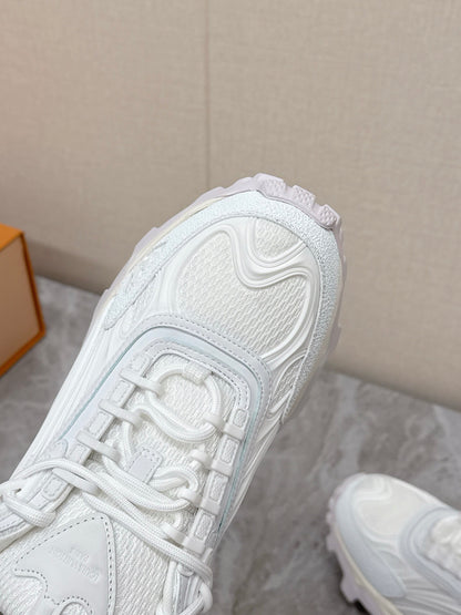 LV Monogram Runner AS00440 - Wolvess