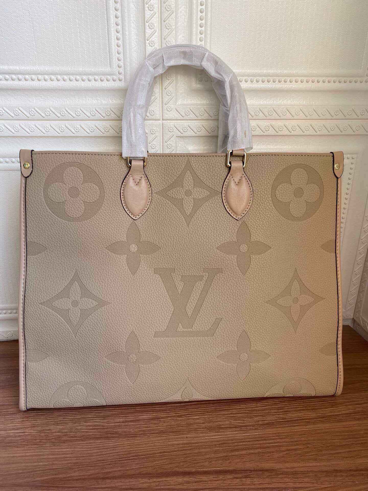 VL - Luxury Edition Monogram Bags LUV 458