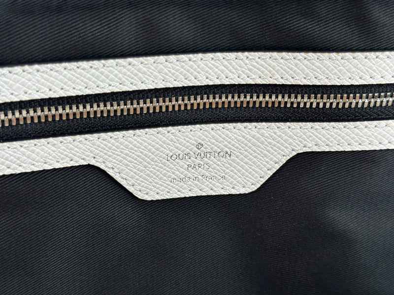 Wolvess - LOV Bags - 411