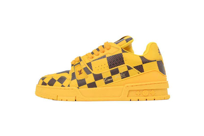 Monogram LV Trainer 004