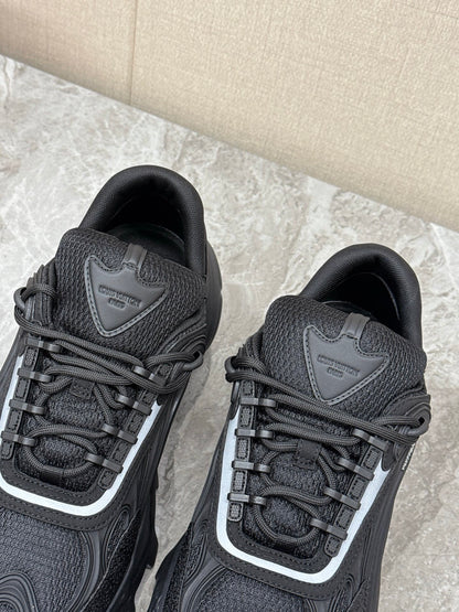 LV Monogram Runner AS00440 - Wolvess