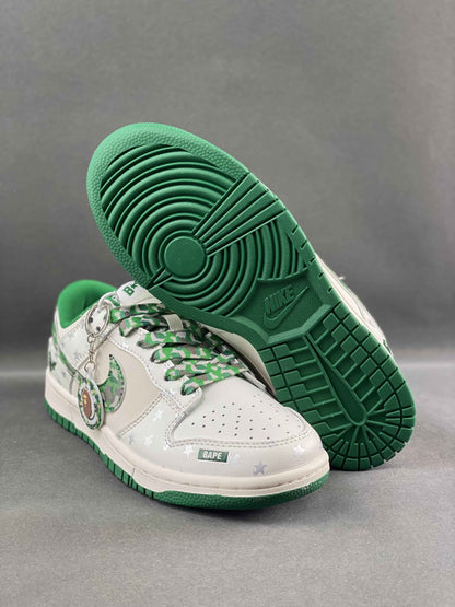 Custom SB Dunk X BAPE DW1098-349