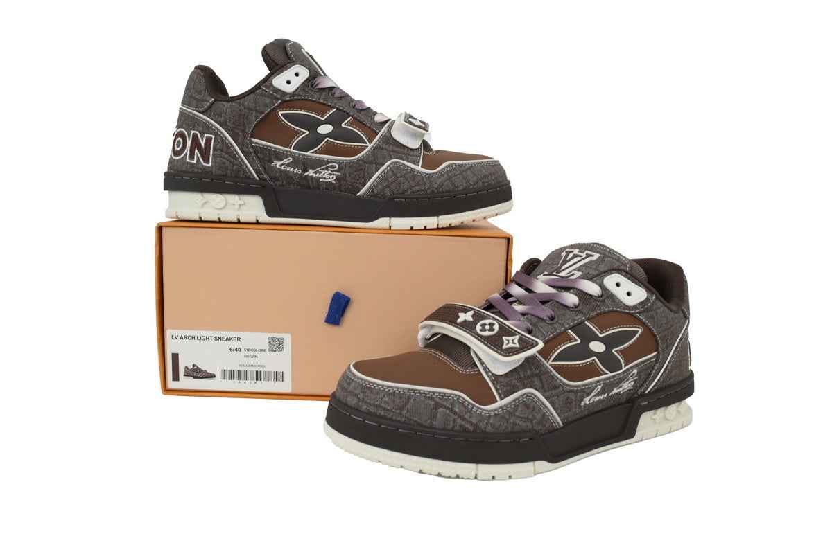 Monogram LV Arch Light Sneaker