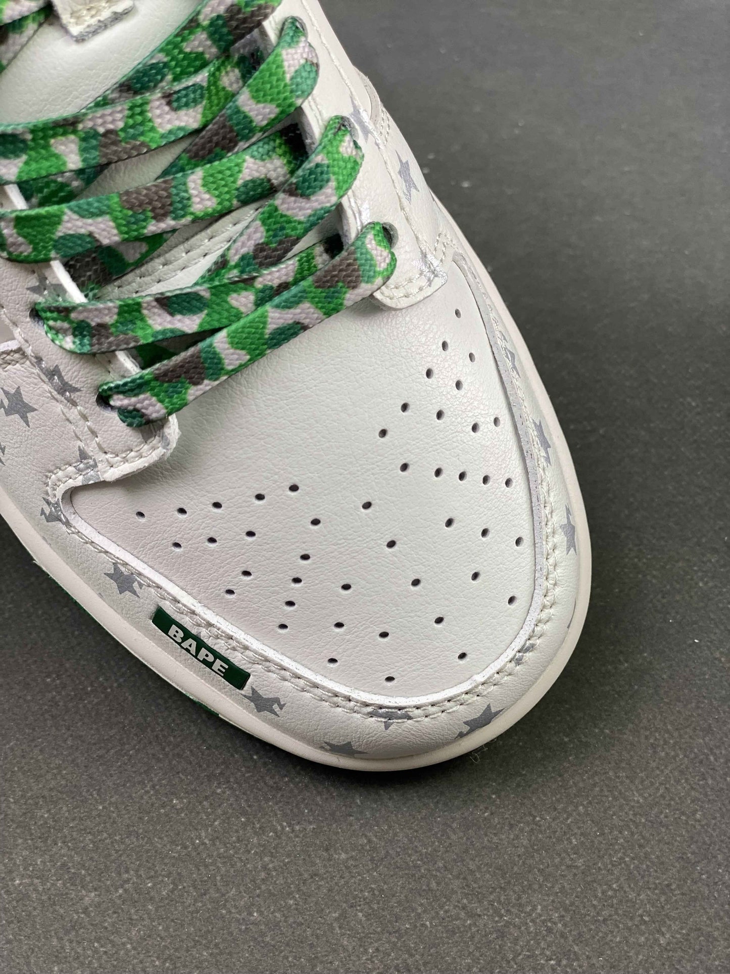 Custom SB Dunk X BAPE DW1098-349