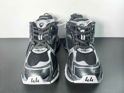 Balenciaga Runner W3RNY