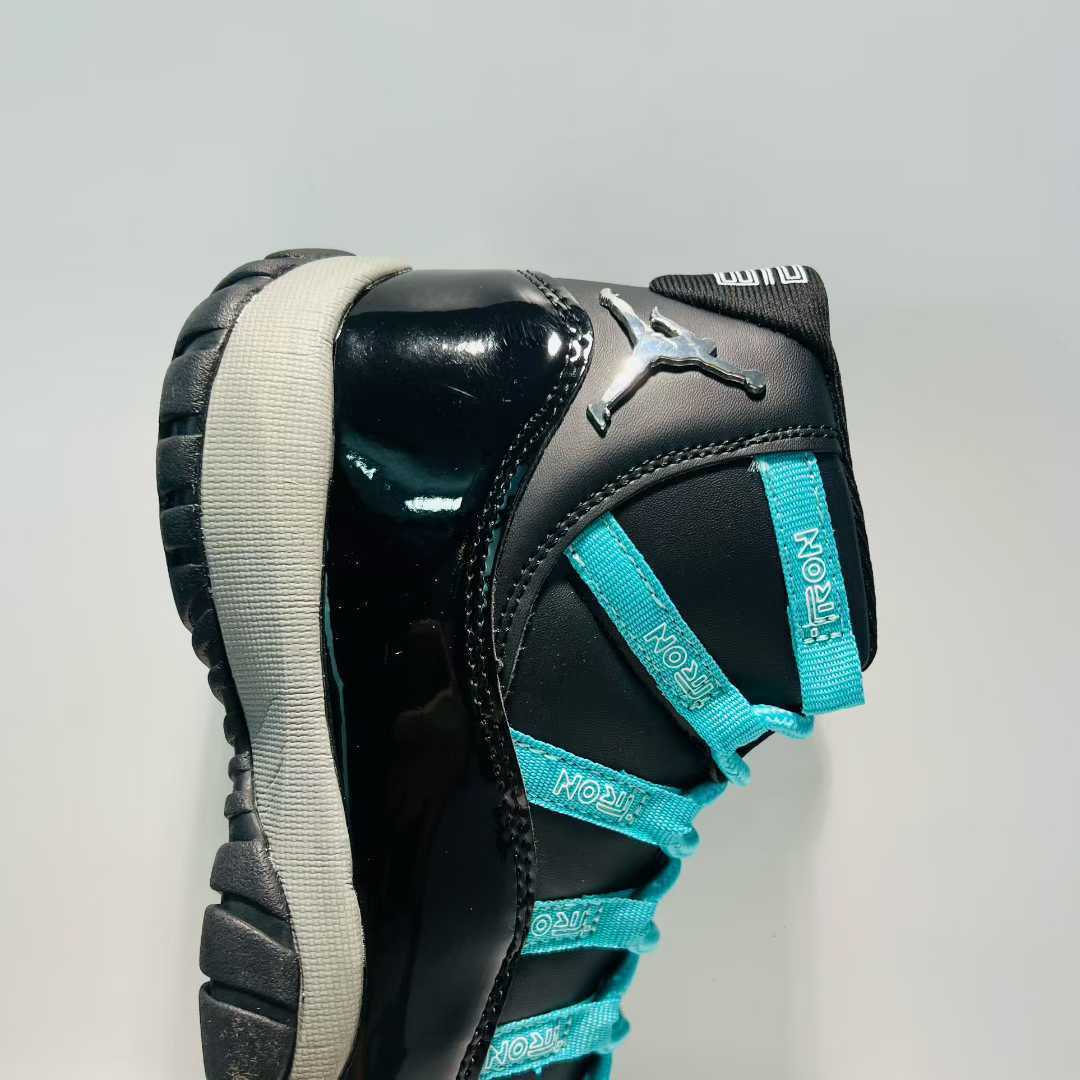 Air Jordan 11 Retro YV5869 558 Luxuryurbanwear