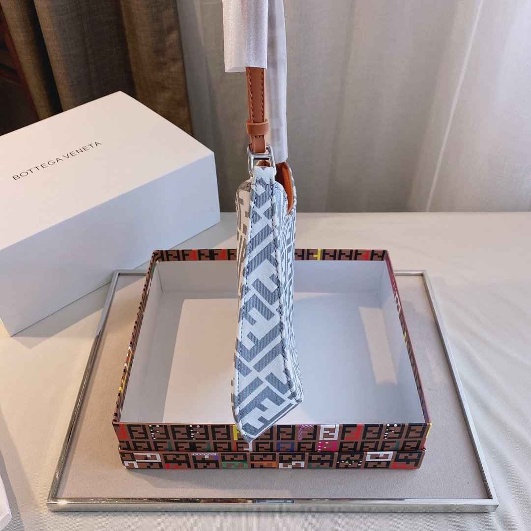 VL - Luxury Edition Bags FEI 115