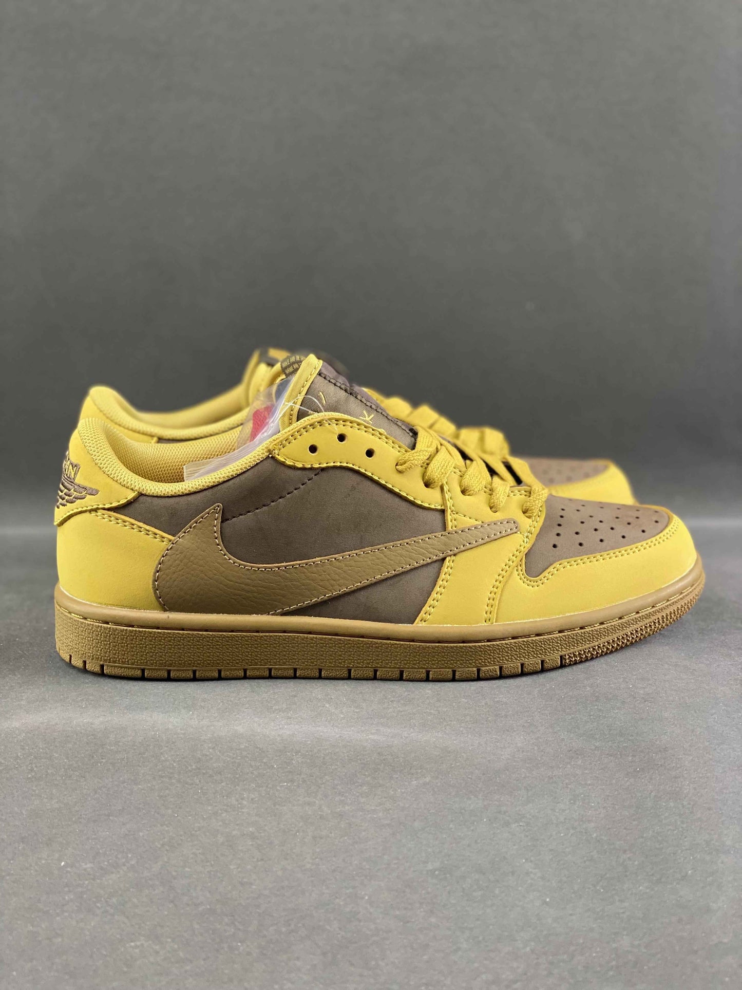 Custom Air Jordan 1 Low x Travis Scott DM7866 665