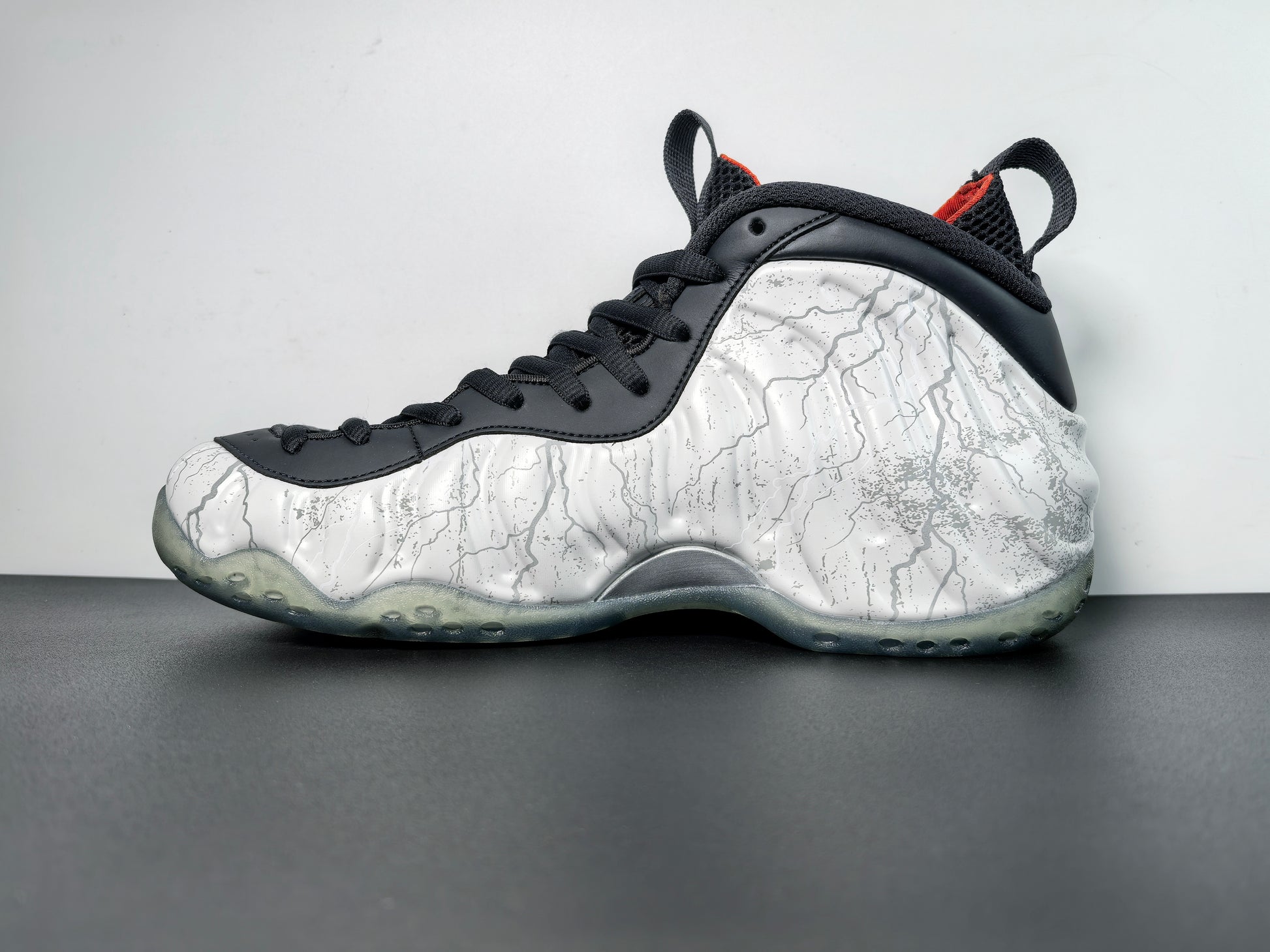 Air Foamposite One Premium “Armory Navy” AIR JORDAN