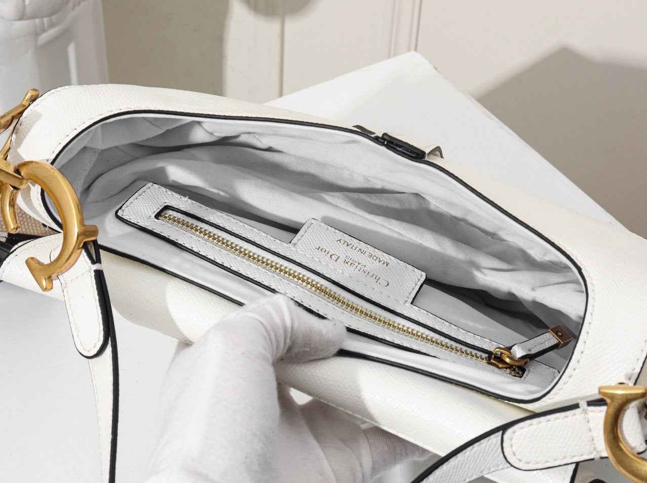 VL - Luxury Edition Bags DIR 168