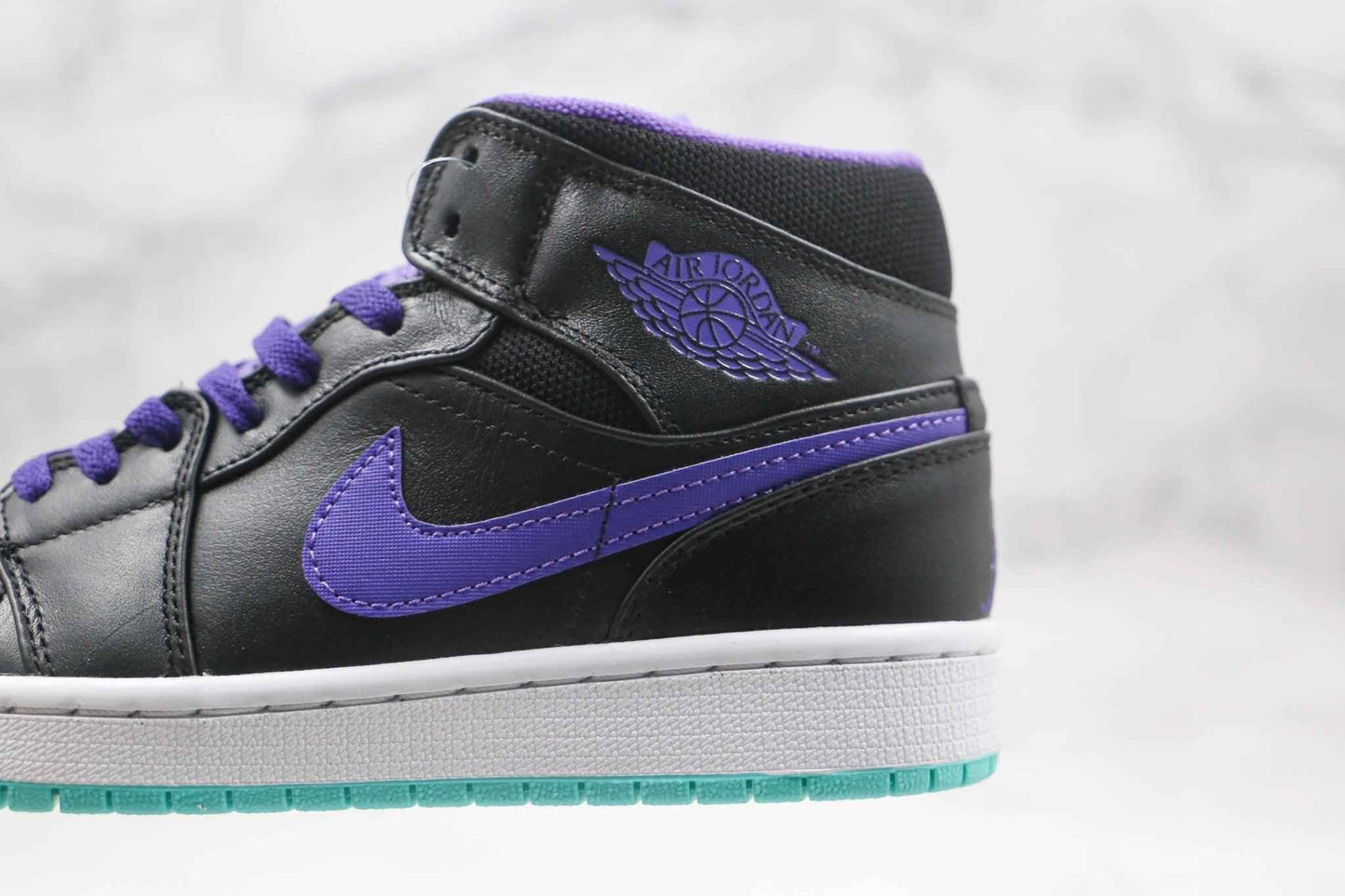 Custom Air Jordan 1 Purple Mid High Q