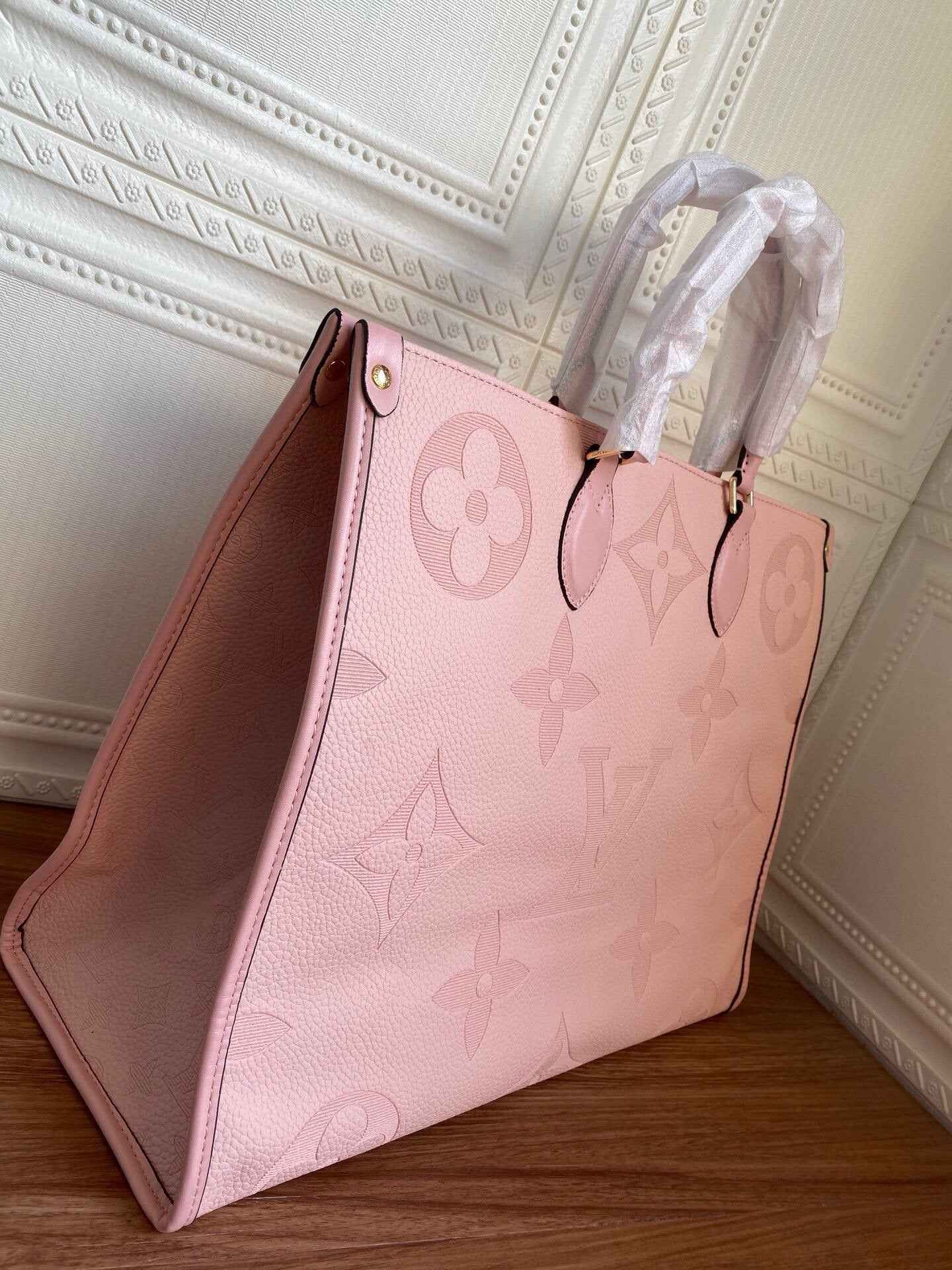 VL - Luxury Edition Monogram Bags LUV 457