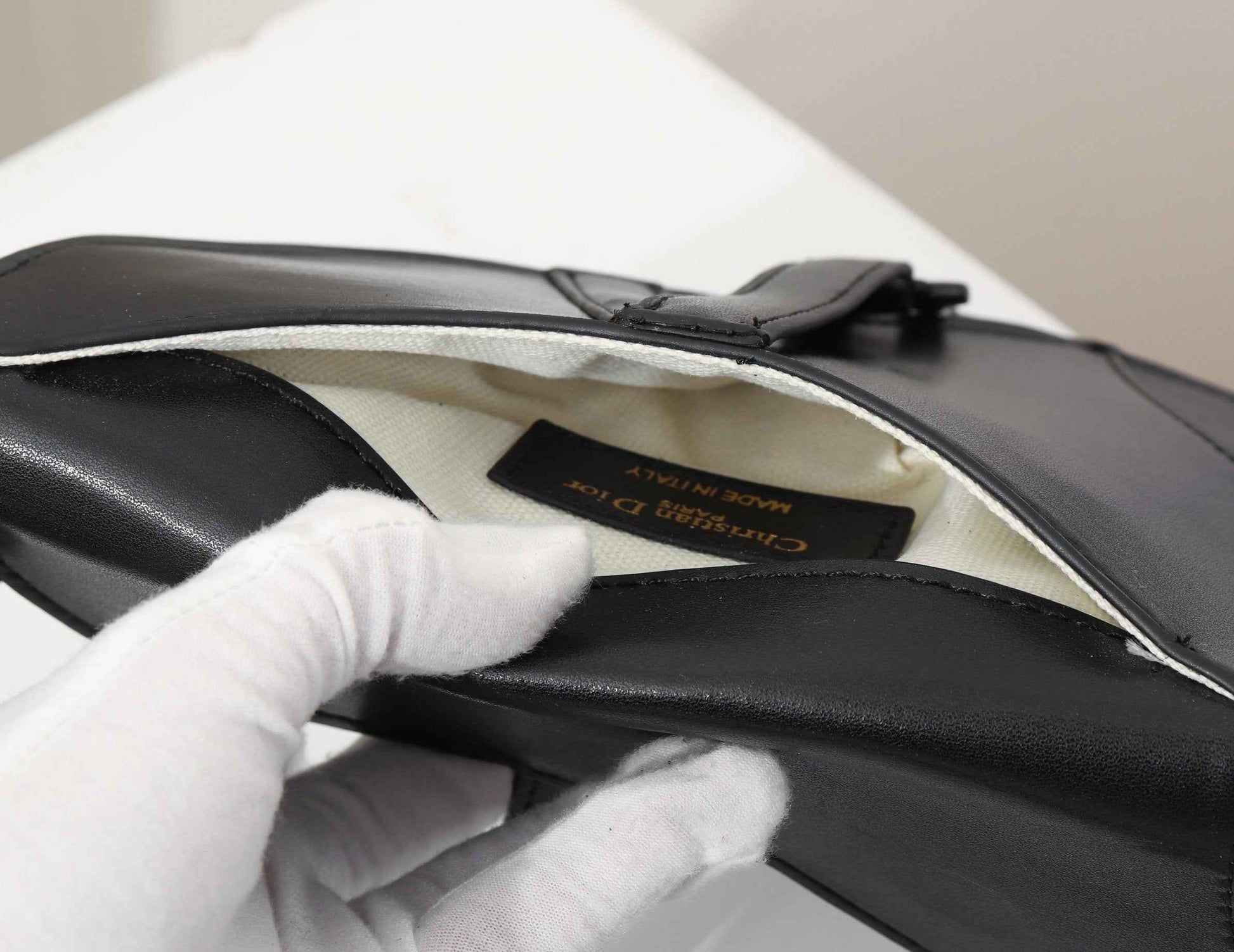 VL - Luxury Edition Bags DIR 146