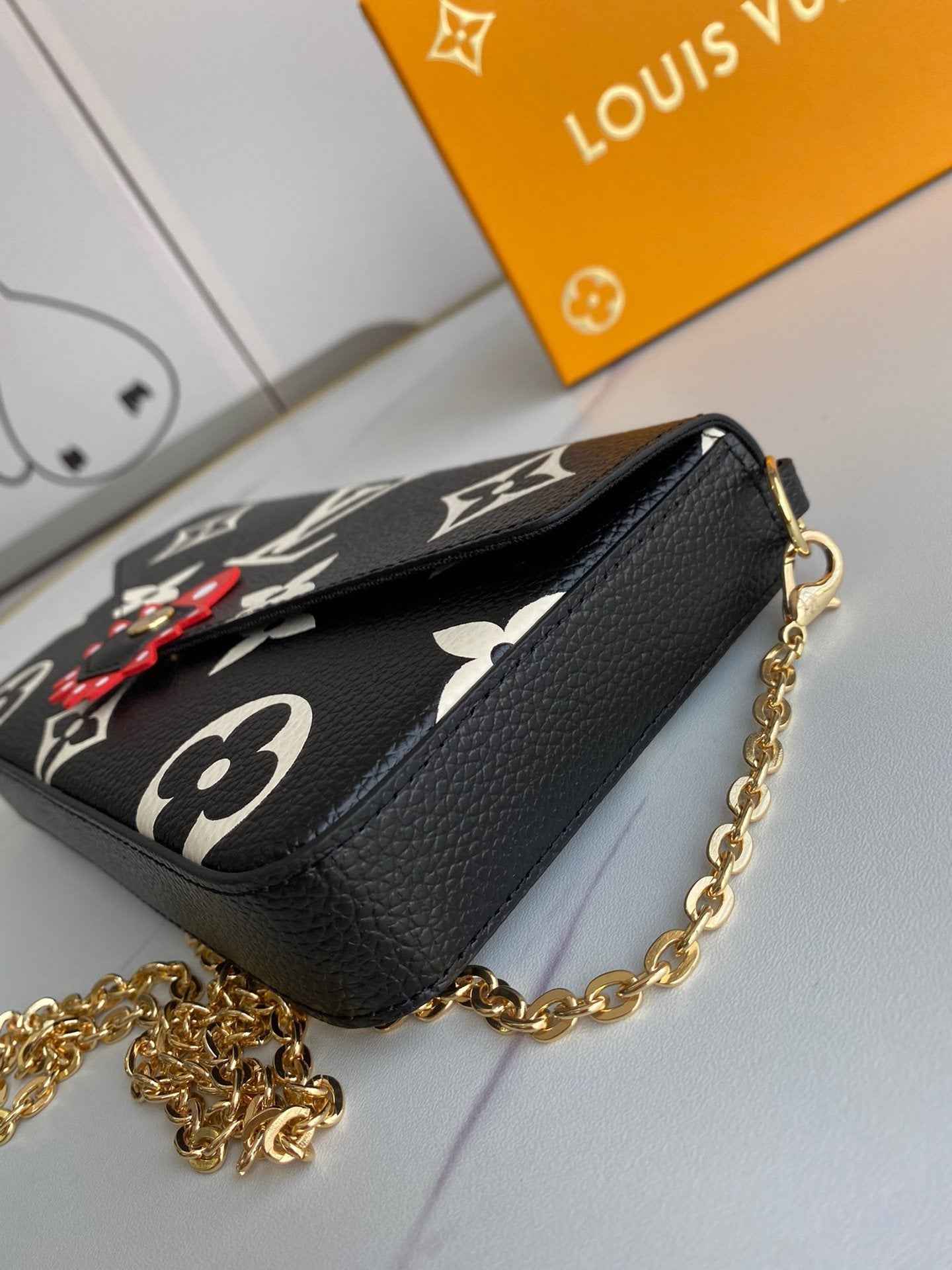 VL - Luxury Edition Bags LUV 033