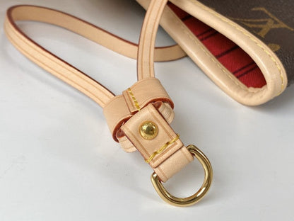 Wolvess - LOV Bags - 1613 Wolvess